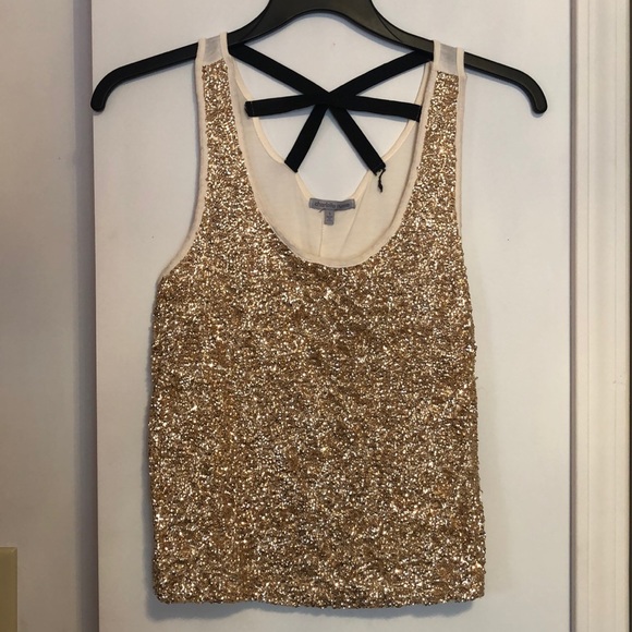 Charlotte Russe Tops - Sparkley gold blouse